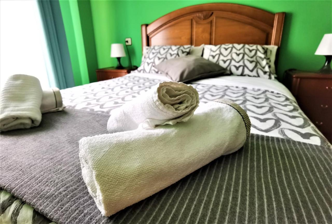 Piso Amplio Y Luminoso, La Pomar Apartman Langreo Kültér fotó